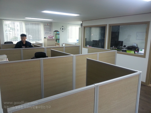 2025년04월18일까지(전화주문만가능)30T시트파티션(H1200)원톤