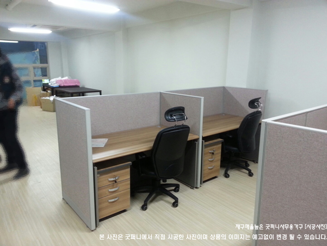 2025년04월18일까지(전화주문만가능)신형솔로의자(중/대)