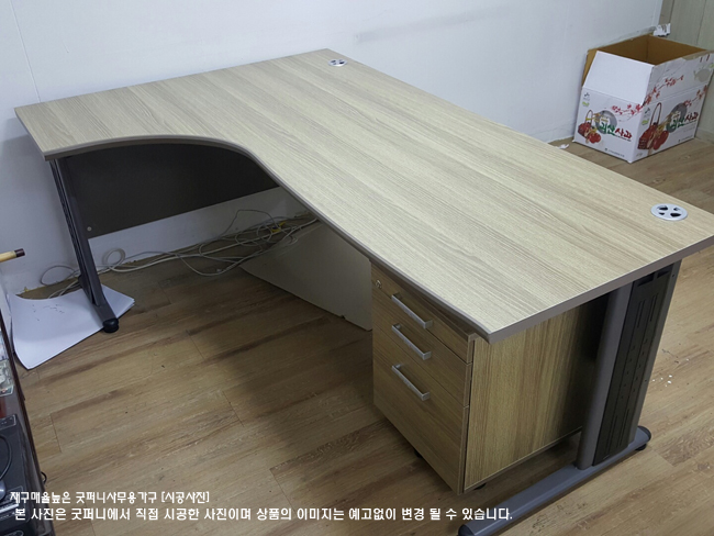 2025년04월18일까지(전화주문만가능)퍼즐라운드책상