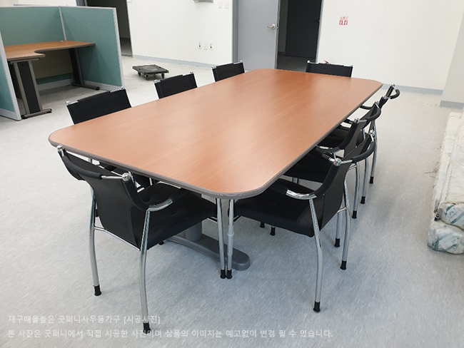 2025년04월18일까지(전화주문만가능)VIP테이블(오리발)